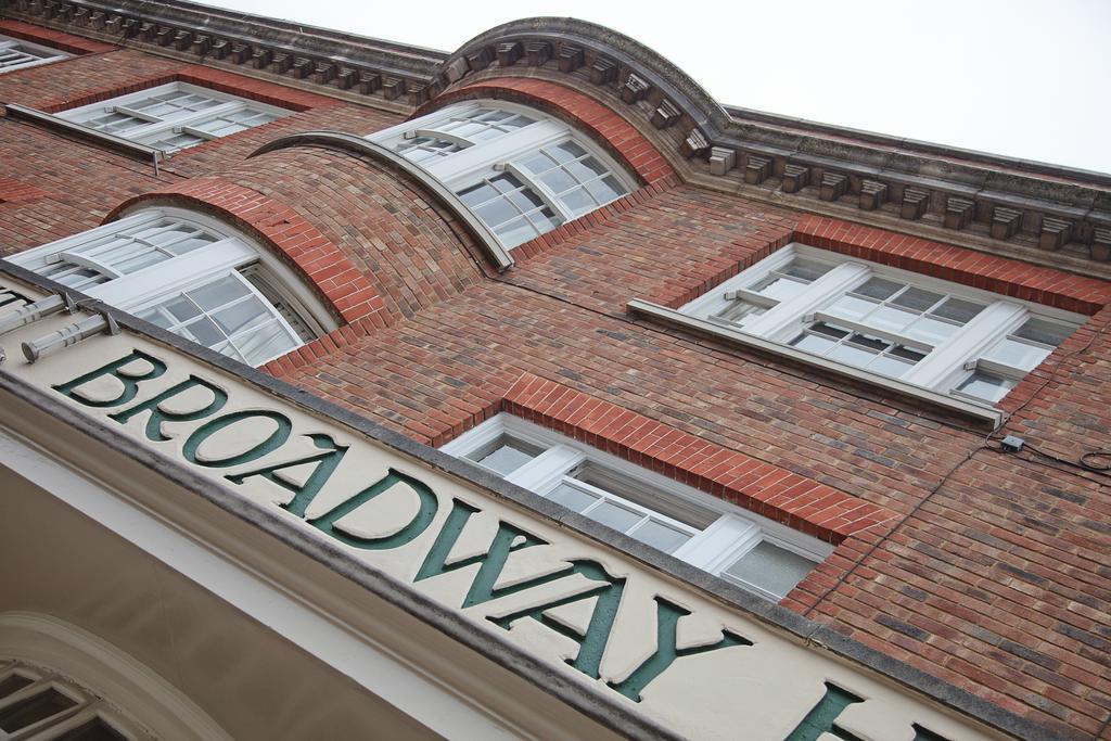 The Broadway Hotel Letchworth Habitación foto